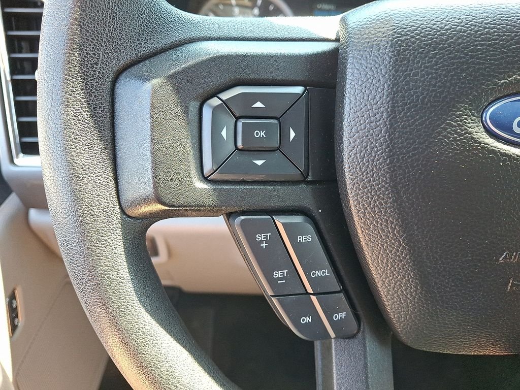 Used 2018 Silver Ford XLT image 20
