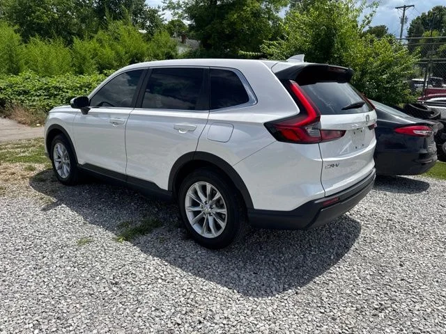 Used 2025 White Honda EX-L image 4