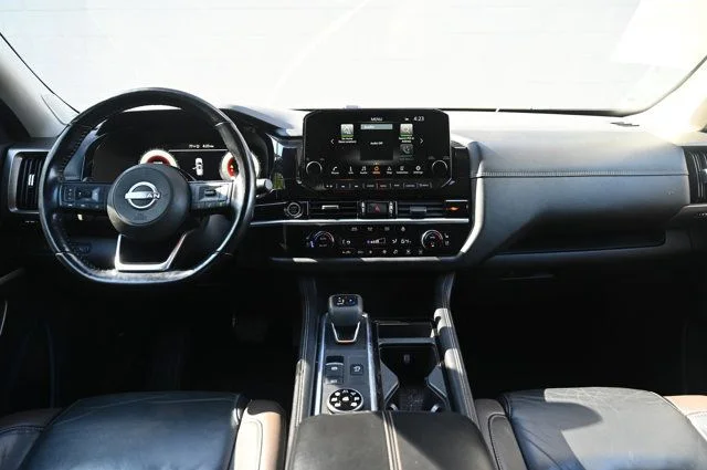 Certified Used 2022 Black Nissan Platinum image 13
