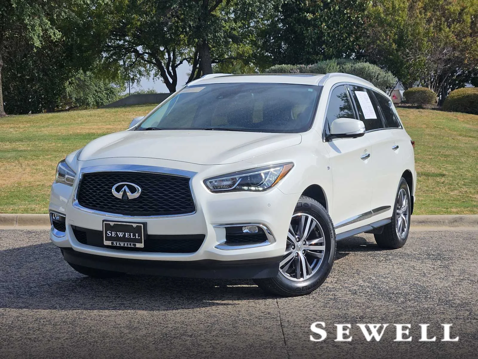 2020 INFINITI QX60 LUXE