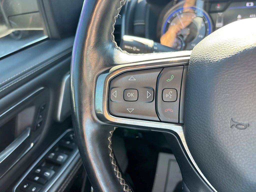 Used 2020 Bright White Clearcoat Ram Limited image 34