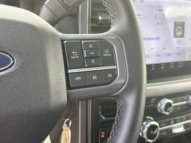 Used 2025 White Ford XLT image 30