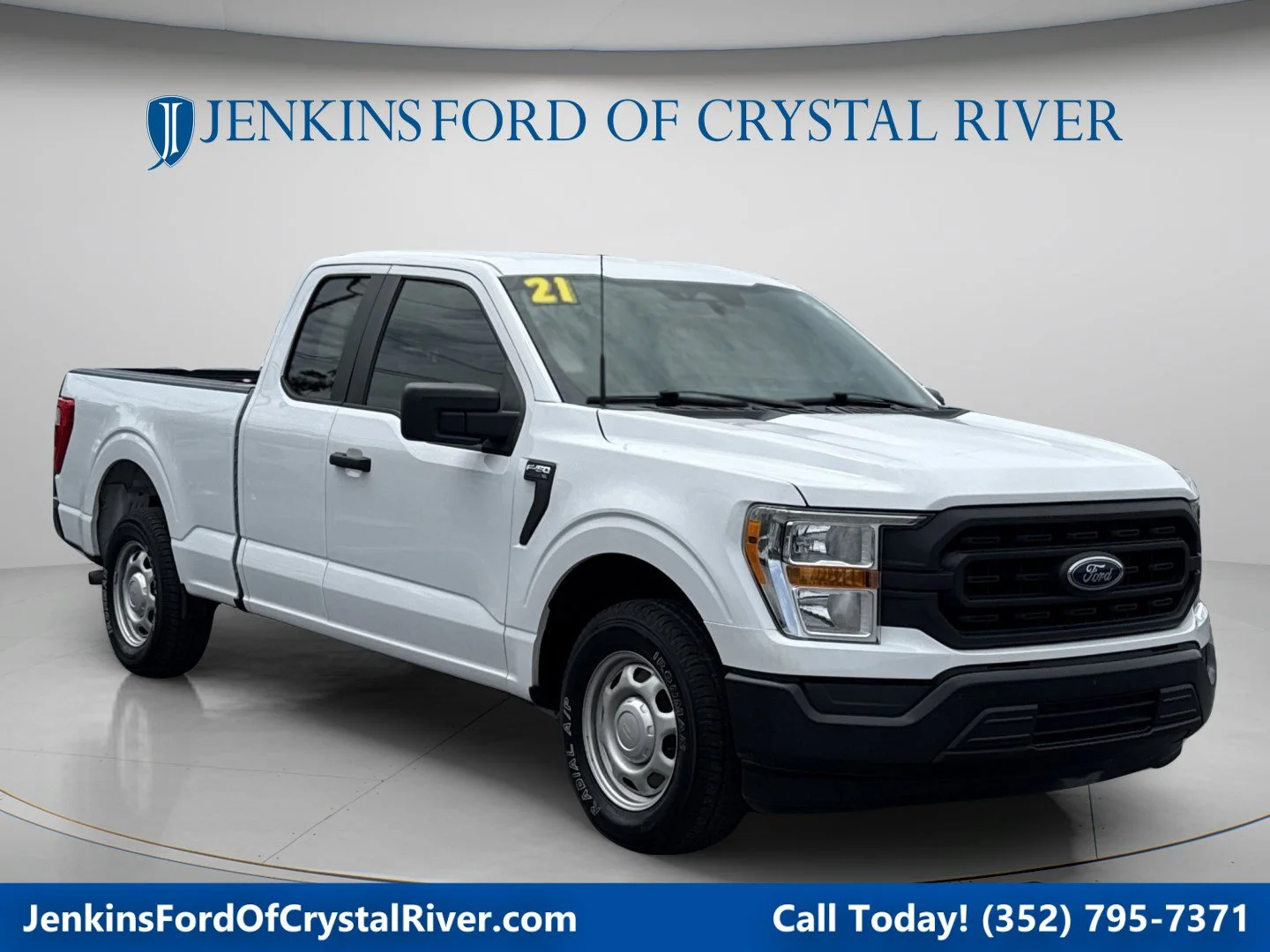 Used 2021 Oxford White Ford XL image 1