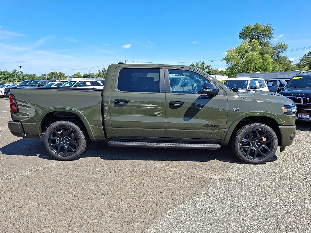 New 2027 Tank Exterior Paint RAM Laramie image 9