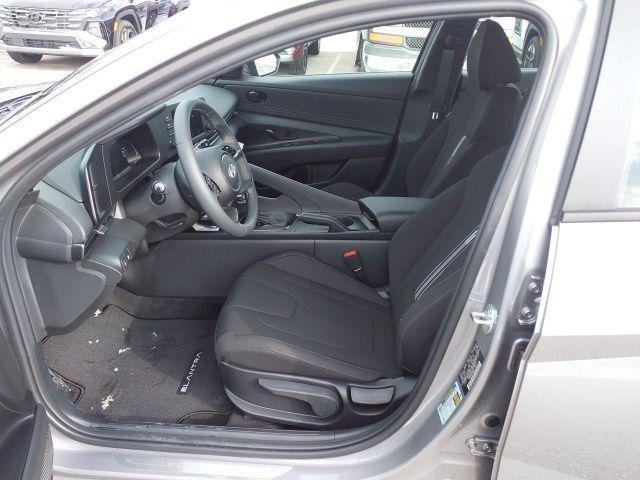 New 2026 Fluid Metal Hyundai SEL Sport image 9