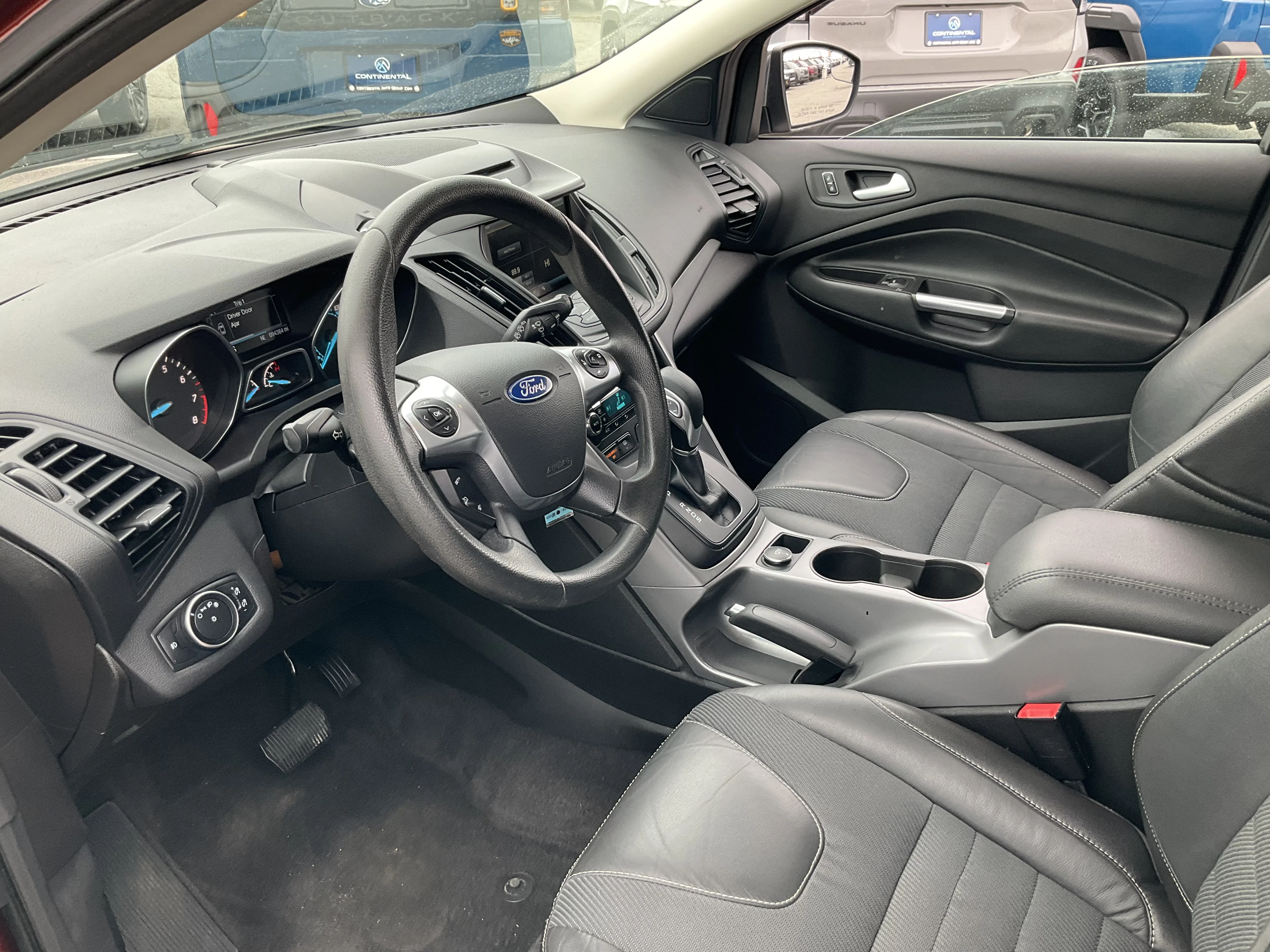 Used 2015 Ruby Red Metallic Tinted Clearcoat Ford SE image 5