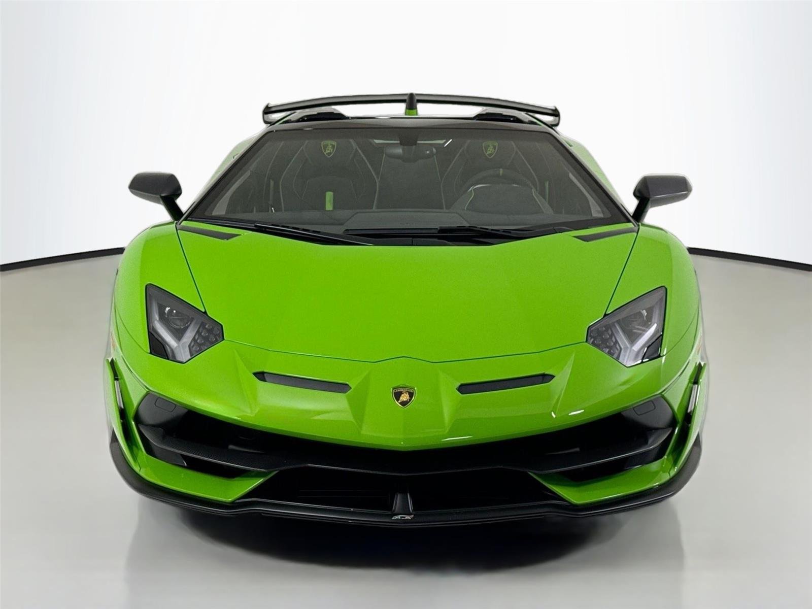 2021 Lamborghini Aventador - Photo 11