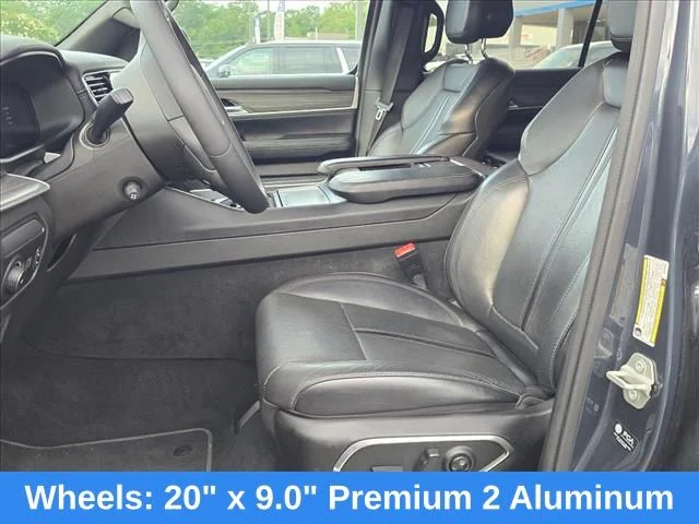 Used 2024  Jeep Series II image 27