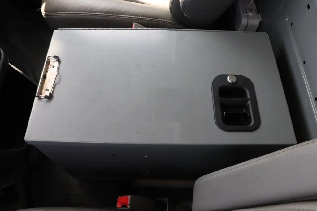 Used 2018 White Chevrolet Work Van image 15