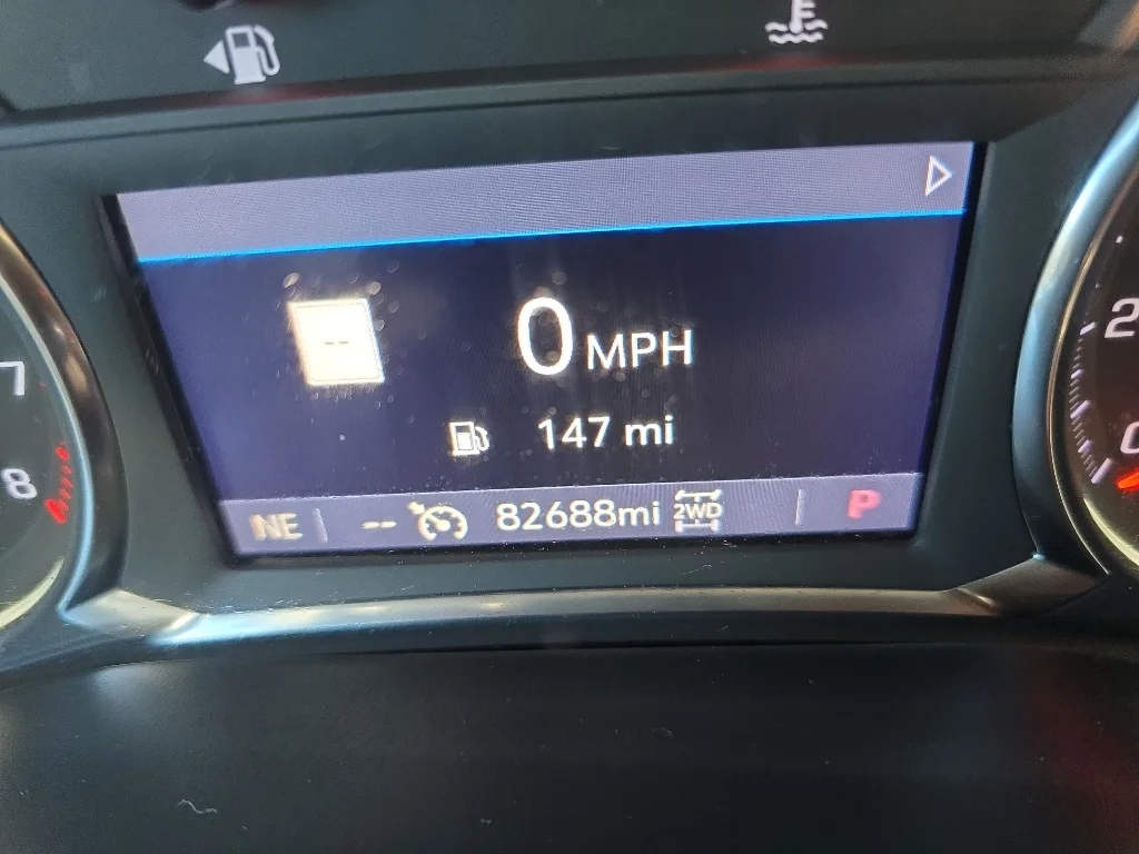 Used 2020 Summit White GMC AT4 image 9
