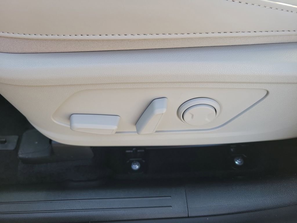 New 2026 Gray Kia EX image 25