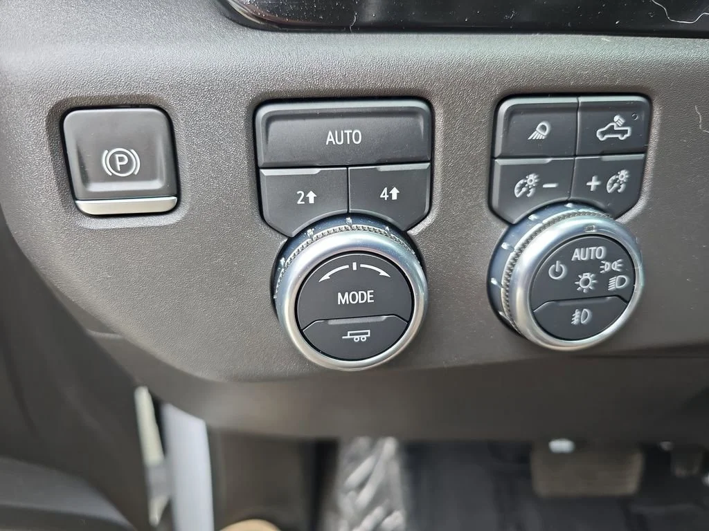 2023 GMC Sierra 1500 SLT - Photo 42