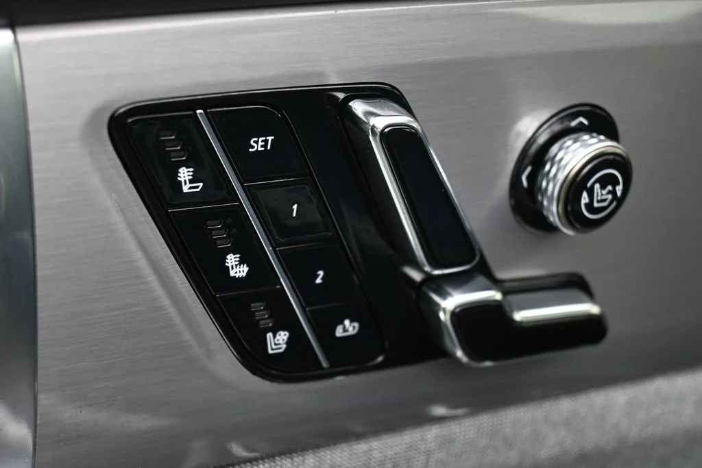 2026 Cadillac VISTIQ Premium Luxury - Photo 14