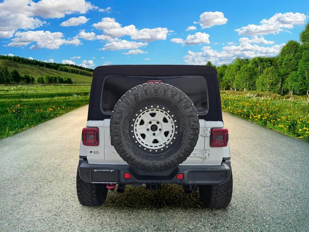 Used 2018 White Jeep Unlimited Rubicon image 5