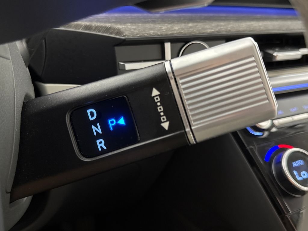 2024 Hyundai Santa Fe Limited - Photo 21
