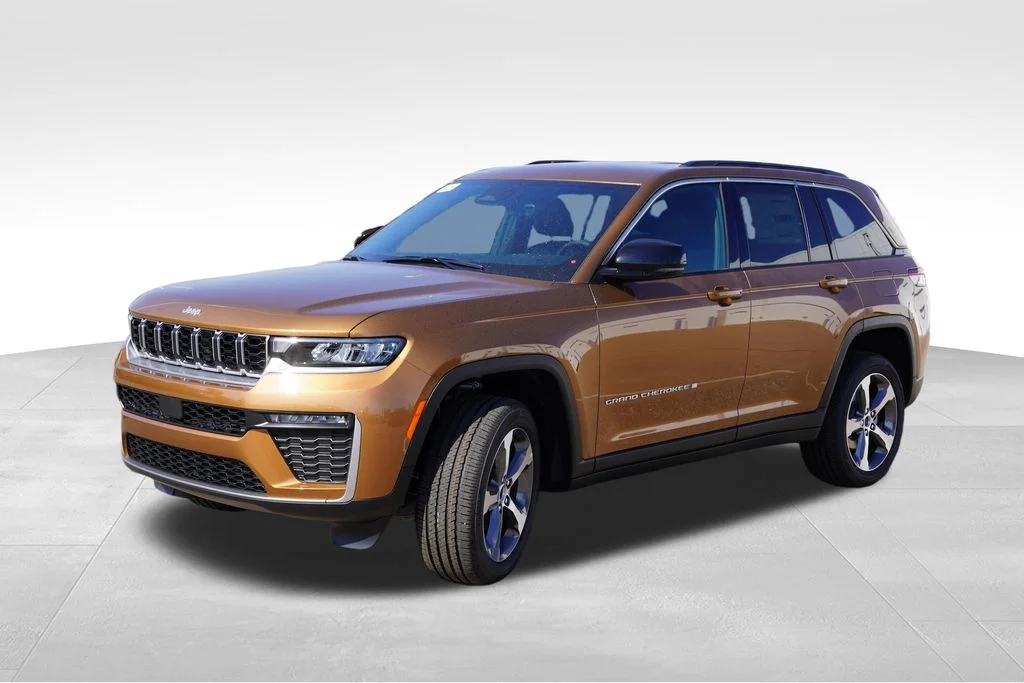 New 2026 Copper Shino Metallic Clearcoat Jeep Limited image 7