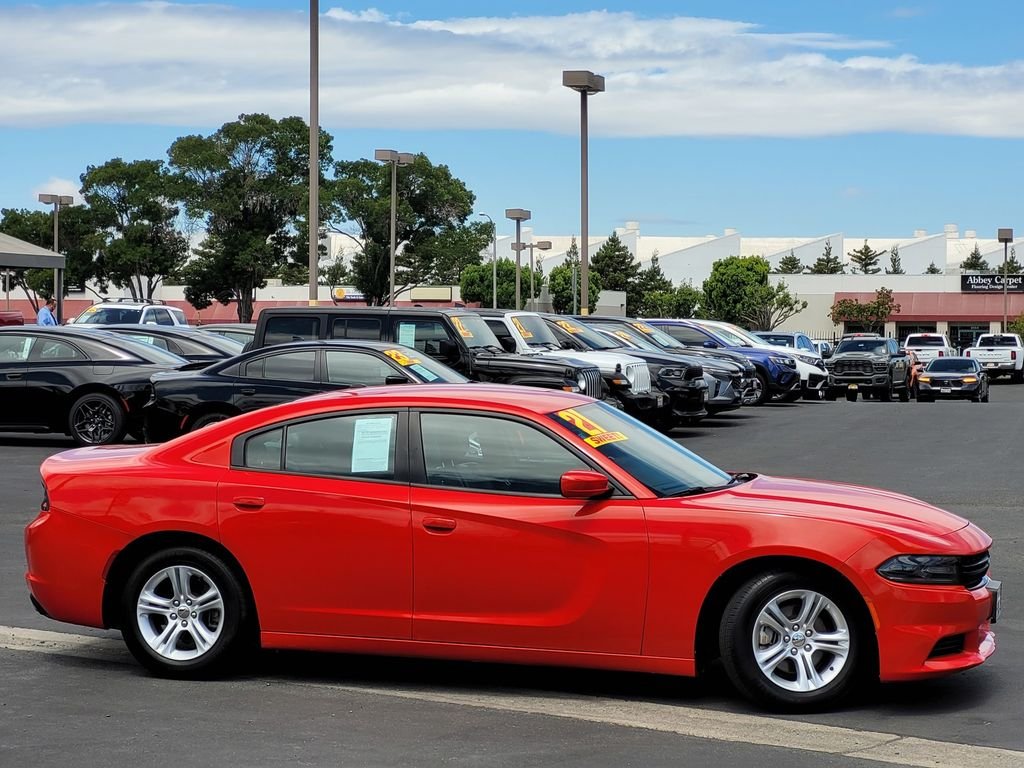 Used 2021 Red Dodge SXT image 3