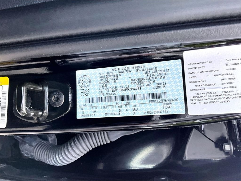 Used 2023 Black Ford XLT image 36