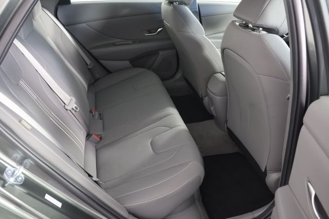 2025 Hyundai Elantra Blue - Photo 21