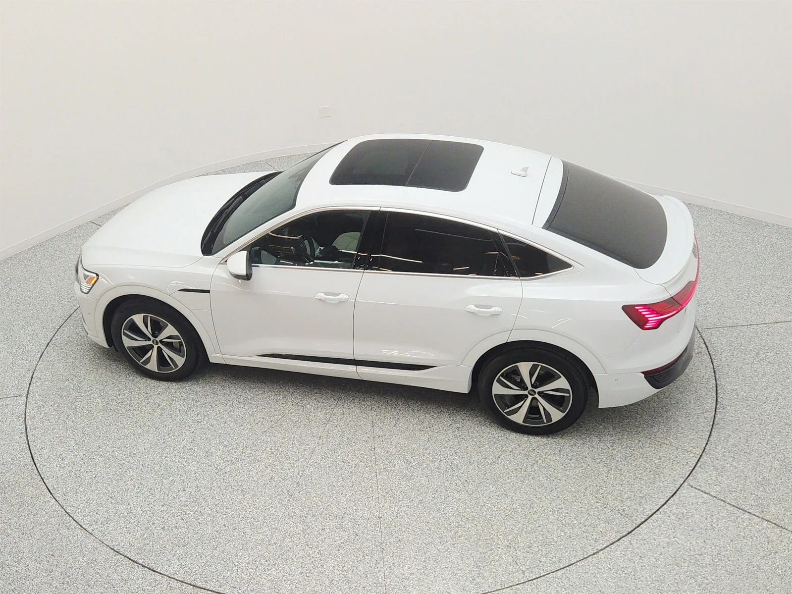 Used 2024 Glacier White Metallic Audi S line Premium Plus image 29