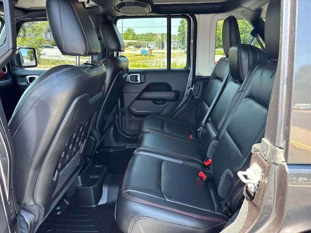 2022 Jeep Wrangler Unlimited Rubicon - Photo 17