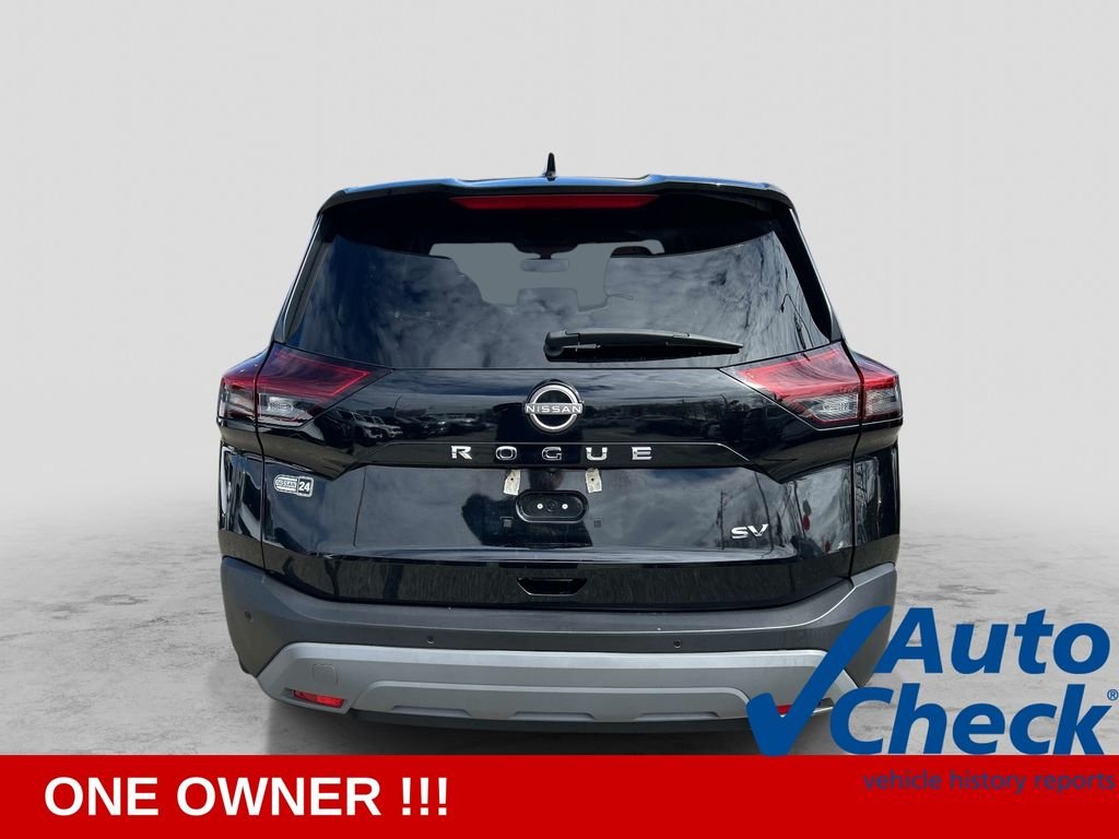 Used 2023 Black Nissan SV image 6