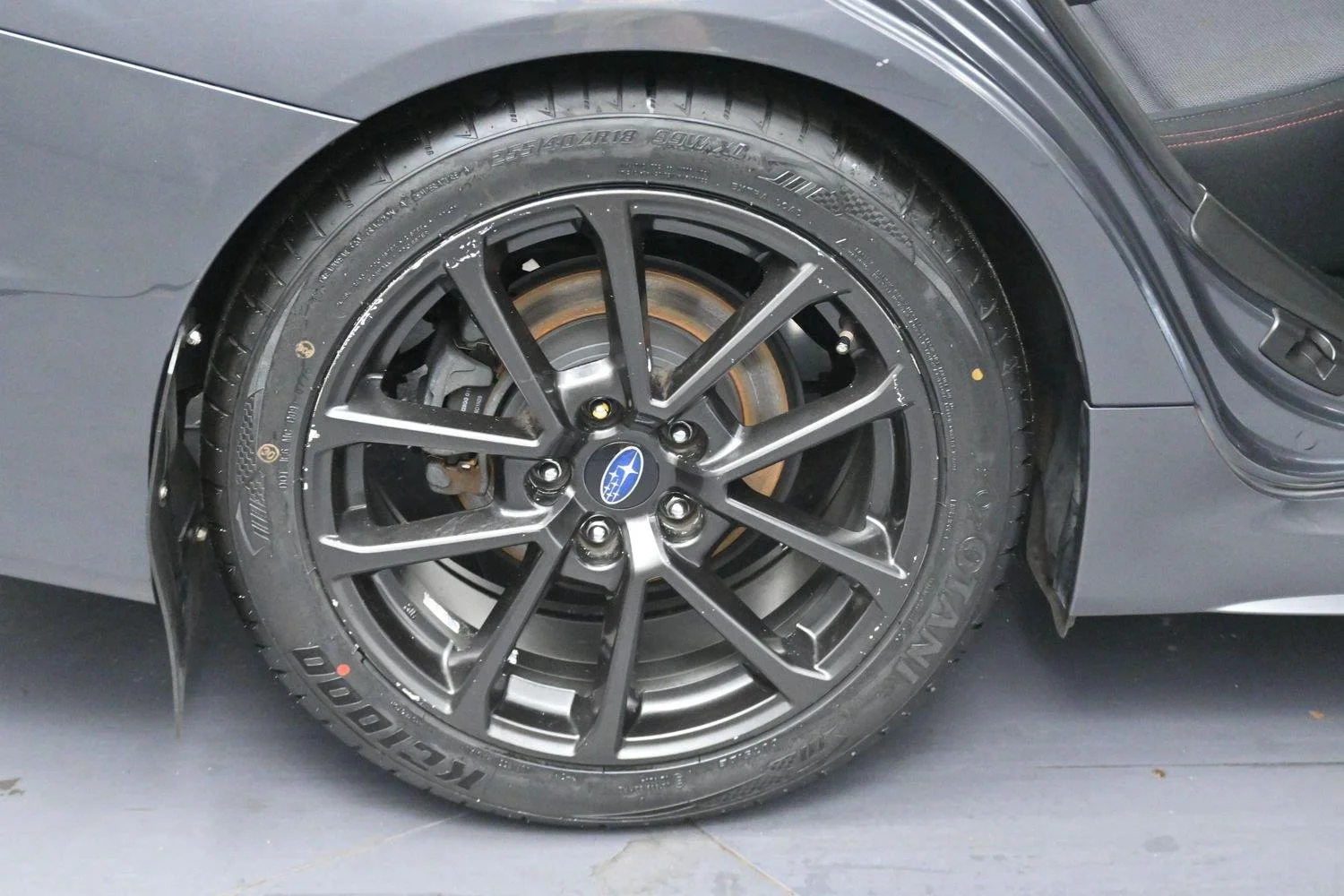 Used 2020 Magnetite Gray Metallic Subaru Premium image 31