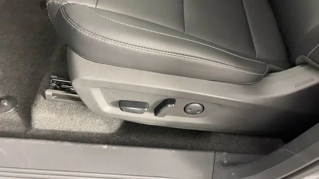 New 2025 Gun Metallic Nissan SV image 31
