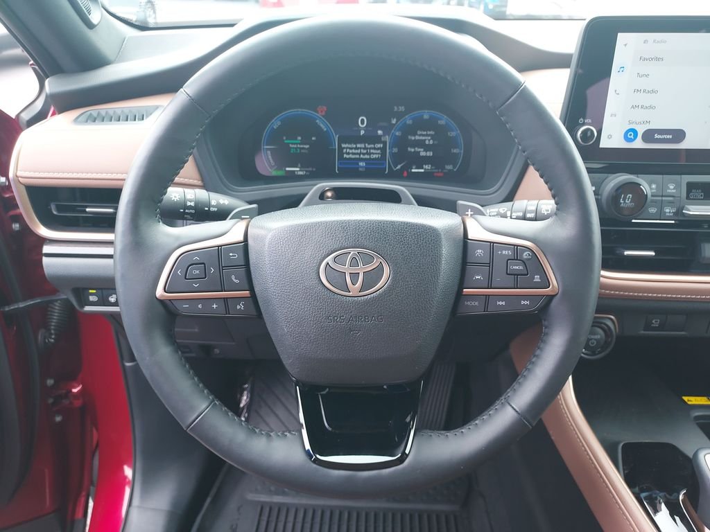 Used 2025 Red Toyota MAX Platinum image 17