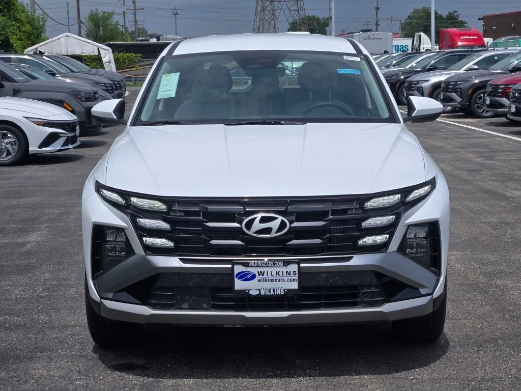 Used 2026 White Hyundai Blue SE image 2