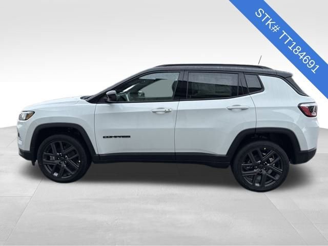 New 2026 Bright White Clear-Coat Exterior Paint Jeep Limited Altitude image 4
