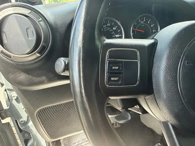 Used 2014 Gray Jeep Unlimited Sport image 13