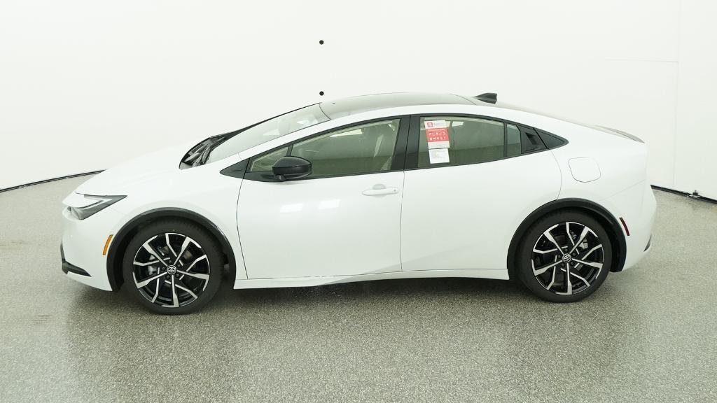 New 2026 Wind Chill Pearl Toyota XSE image 13