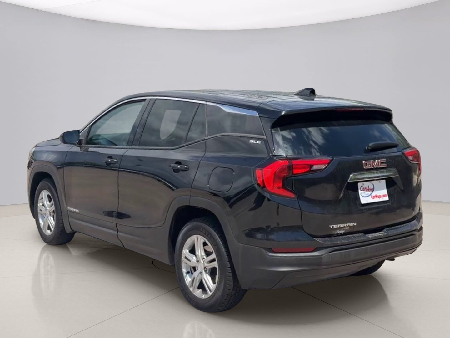 Used 2019 Black Gmc SLE image 3