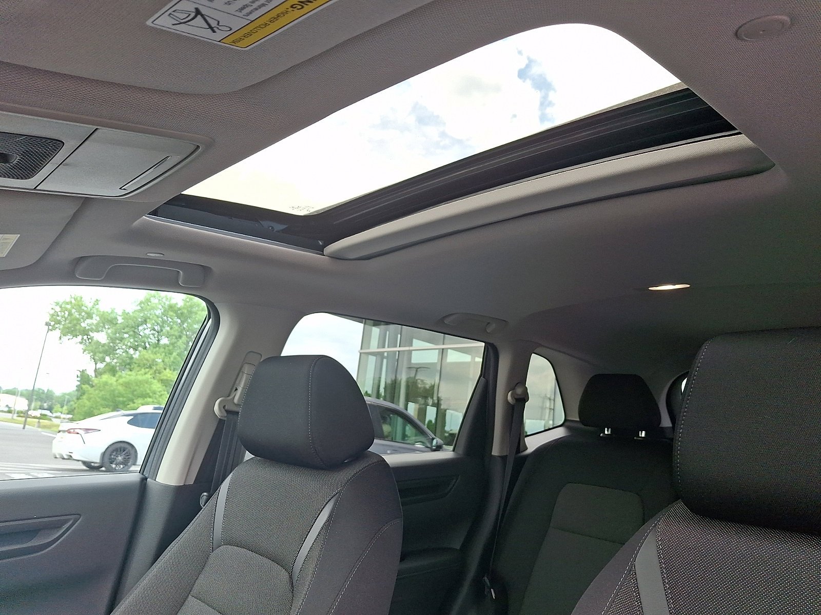 2025 Honda CR-V EX - Photo 14