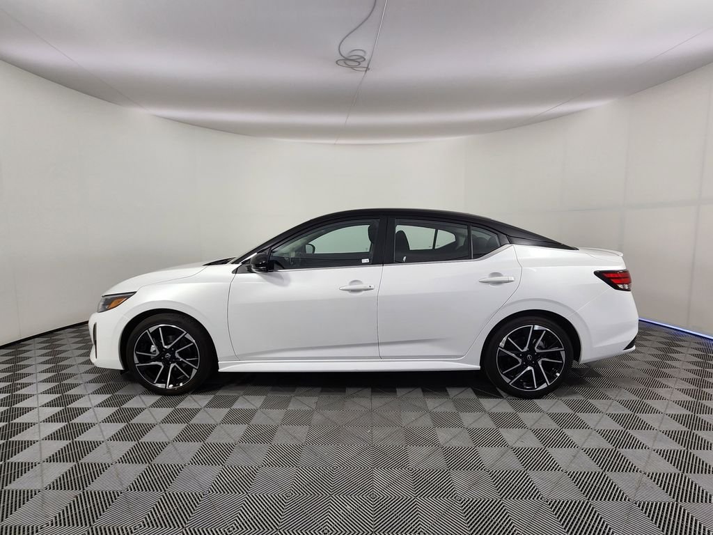 Certified Used 2025 White Nissan SR image 2