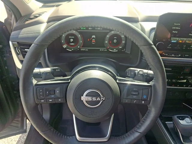 Used 2023 Gray Nissan Platinum image 20