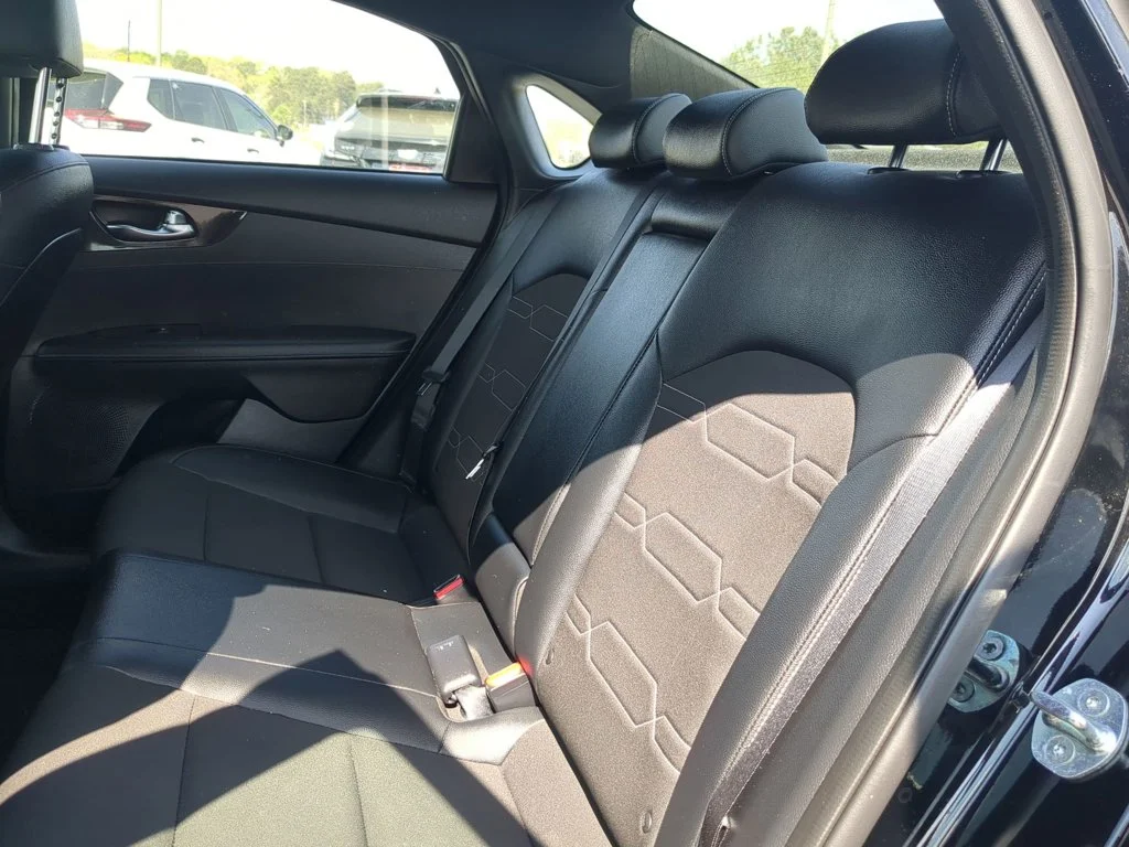 Used 2024 Aurora Black Kia GT-Line image 24