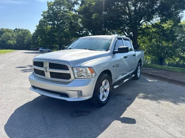 Used 2014 Silver Ram Express image 3