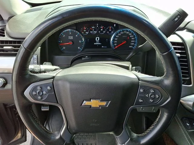 Used 2017 Gray Chevrolet LT image 20