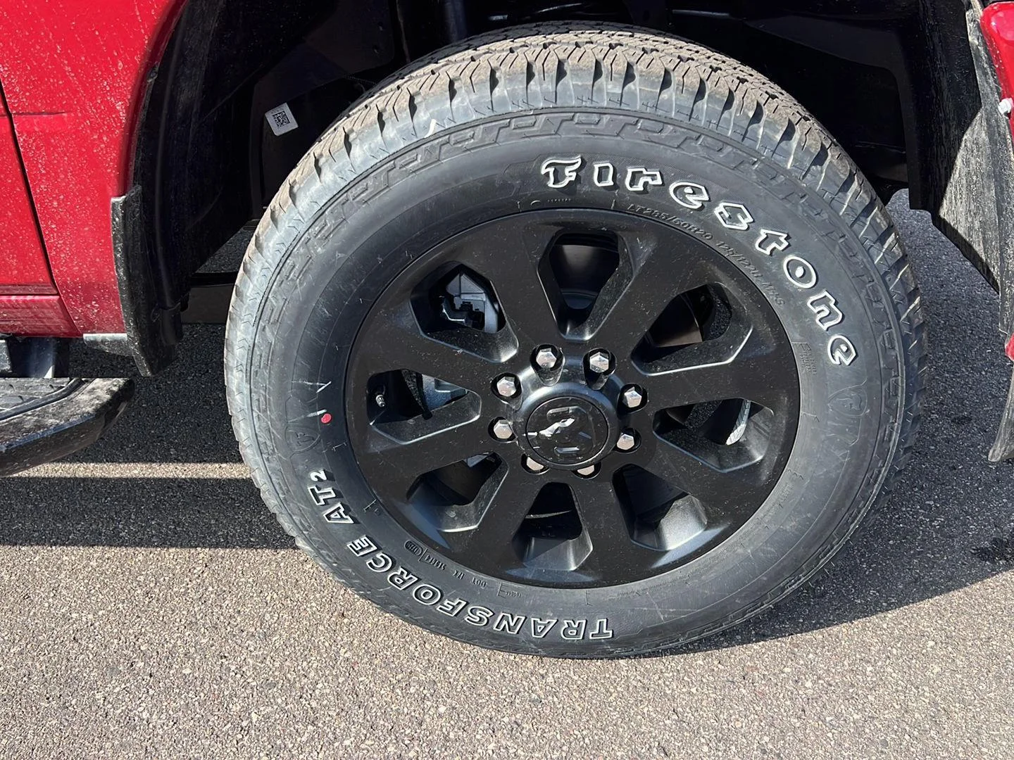 New 2026 Molten Red Pearl-Coat Exterior Paint RAM Laramie image 10
