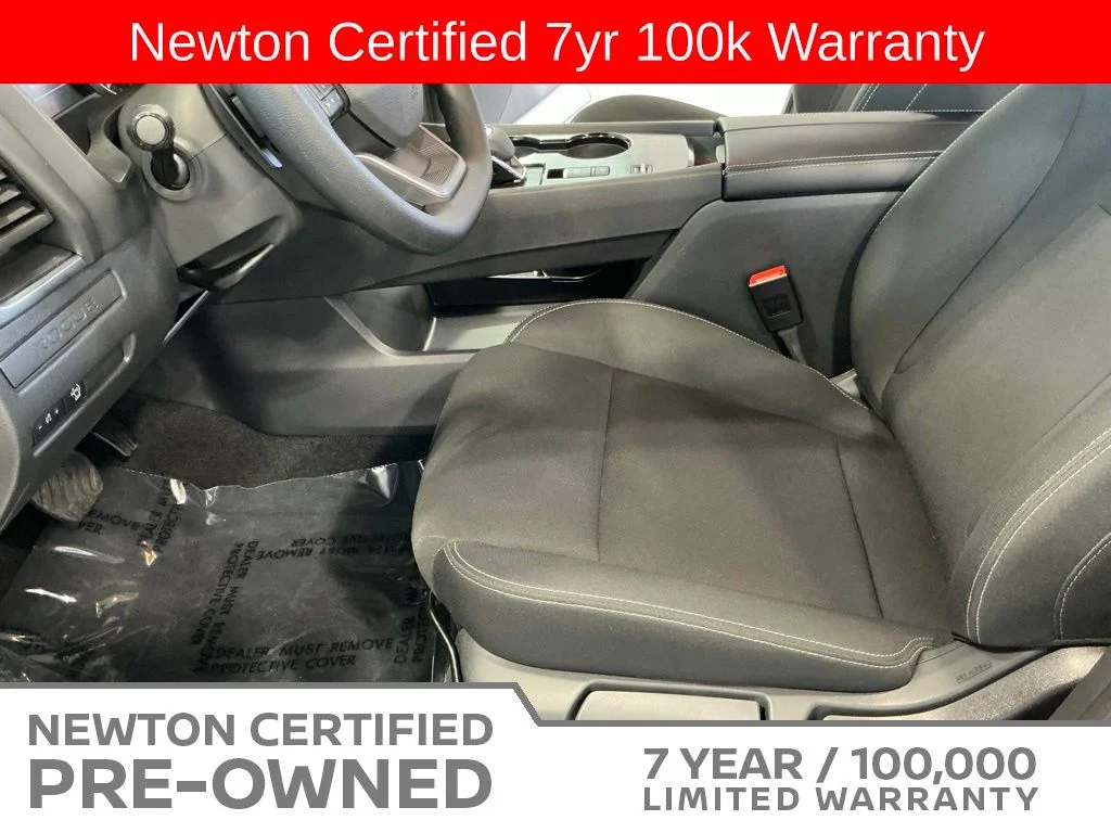 Certified Used 2025 Everest White Pearl Nissan S image 12