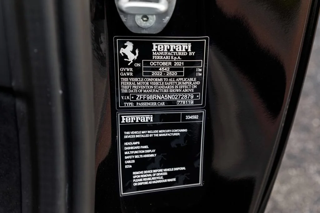 Used 2022 Nero Daytona Ferrari  image 27
