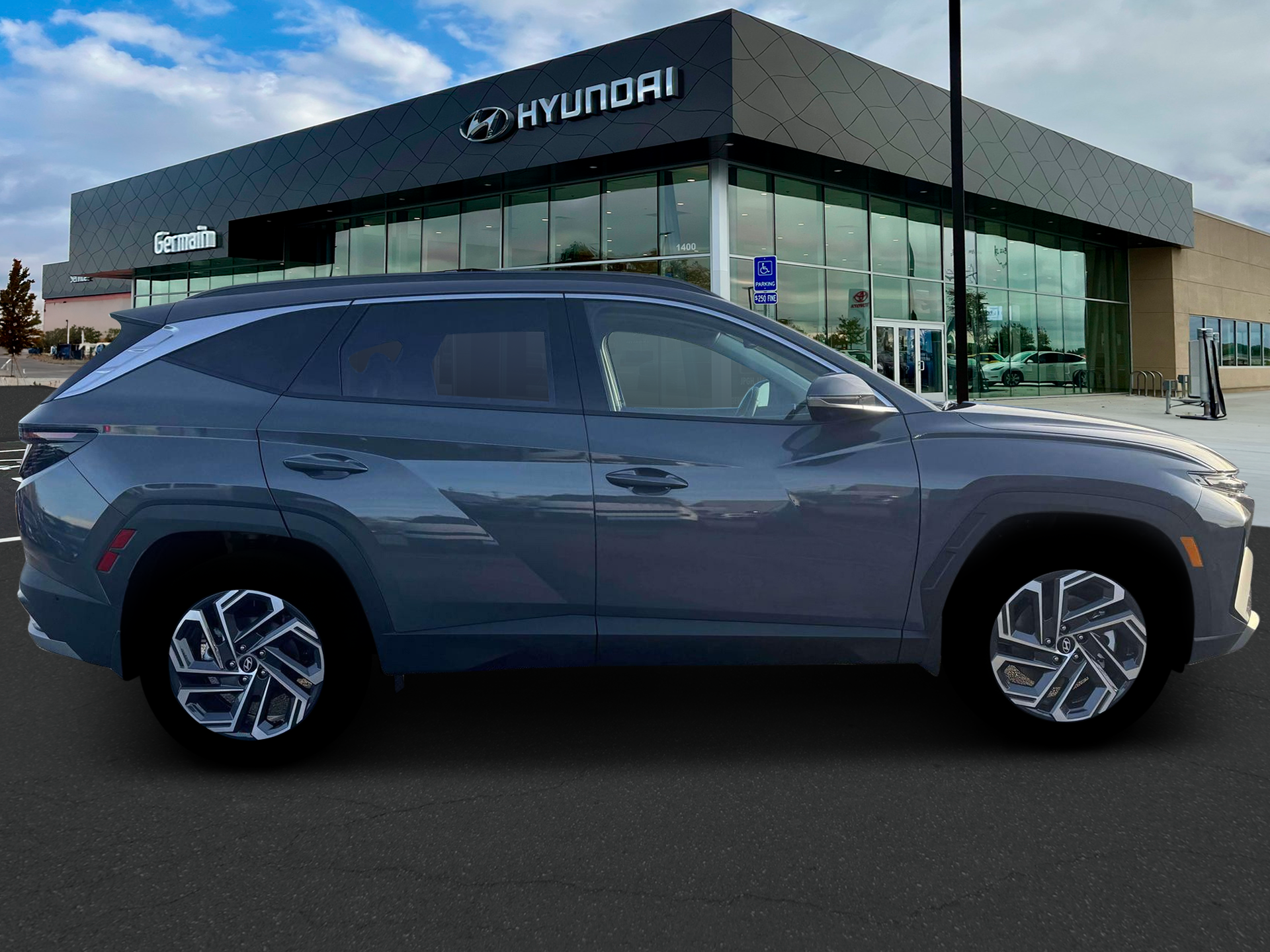 New 2026 Ecotronic Gray Hyundai Limited image 9