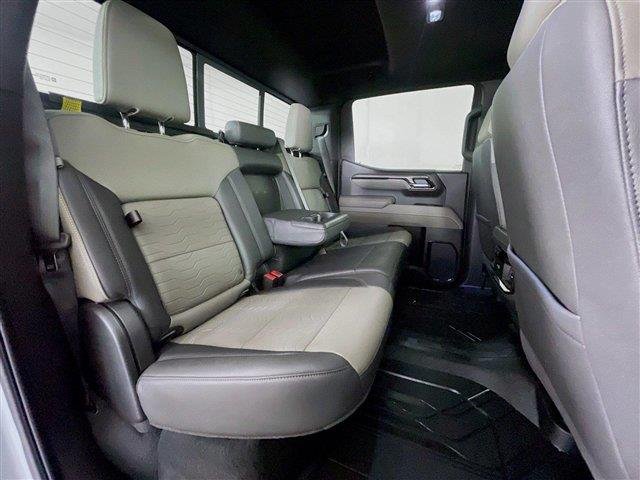 Used 2025 Slate Gray Metallic Chevrolet ZR2 image 30