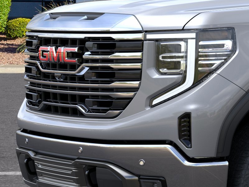 2026 GMC Sierra 1500 SLT - Photo 13