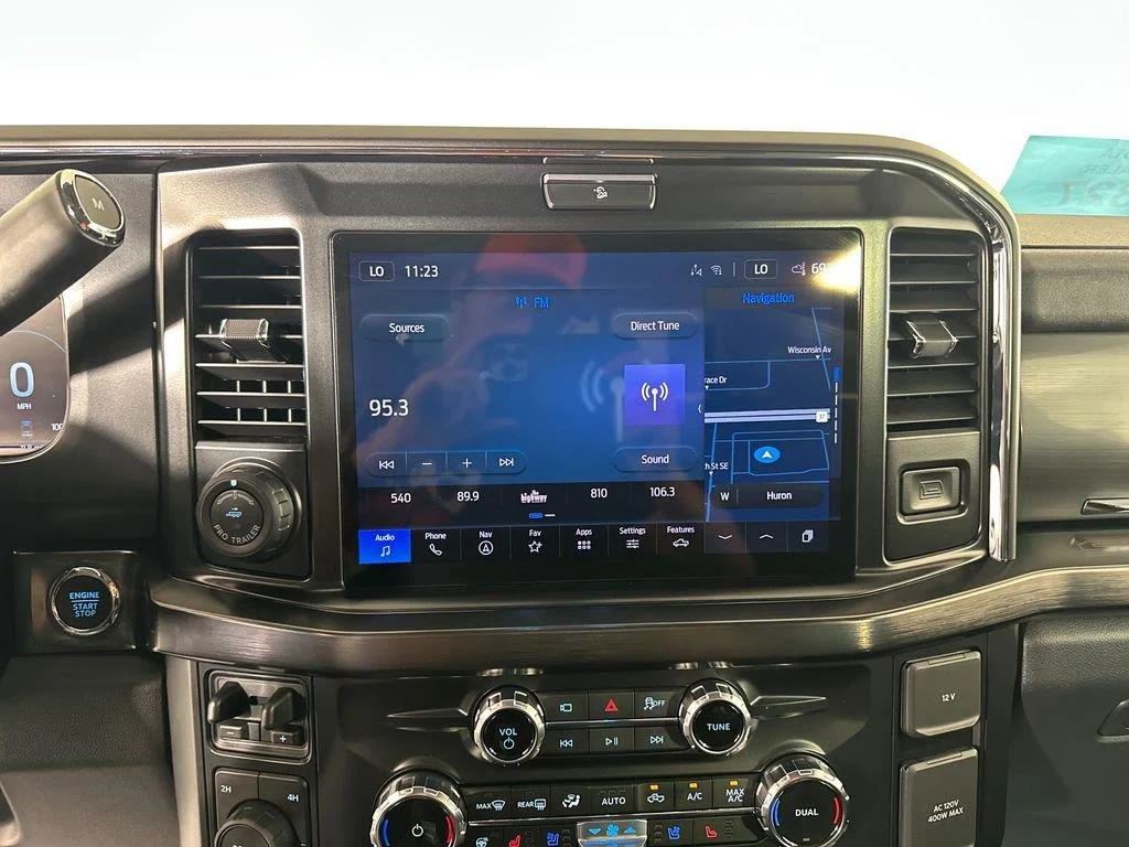 New 2026 Avalanche Ford F-250® Lariat® image 19