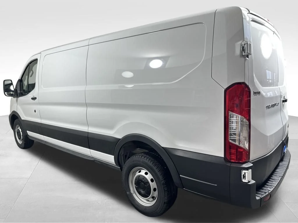 Used 2024 White Ford Base image 9