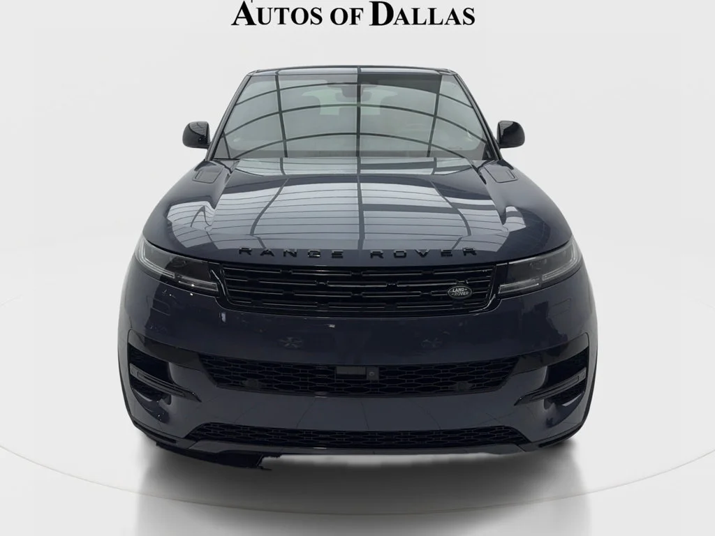 Used 2024 Blue Land Rover SE image 4
