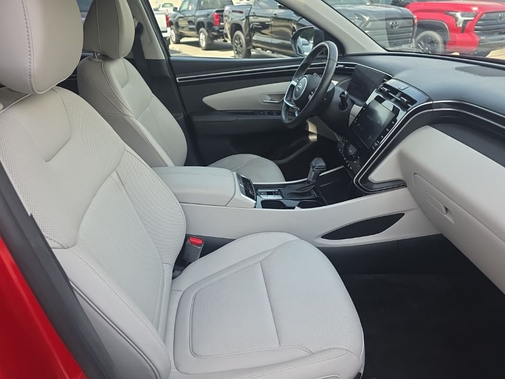 Used 2023 Red Hyundai SEL image 10